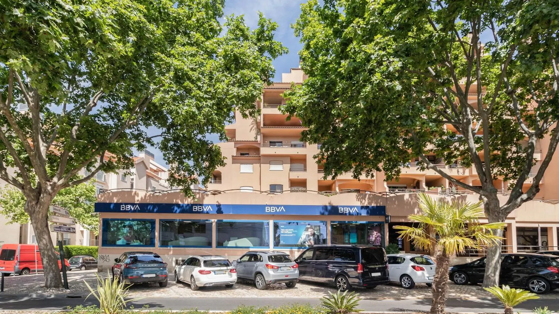 Central Cascais Apartment With Private Parking Portugal